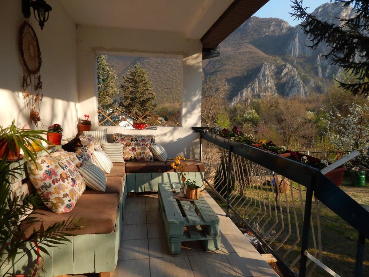 Impeccable Apartment With View In Dolna Matka Skopje Esterno foto