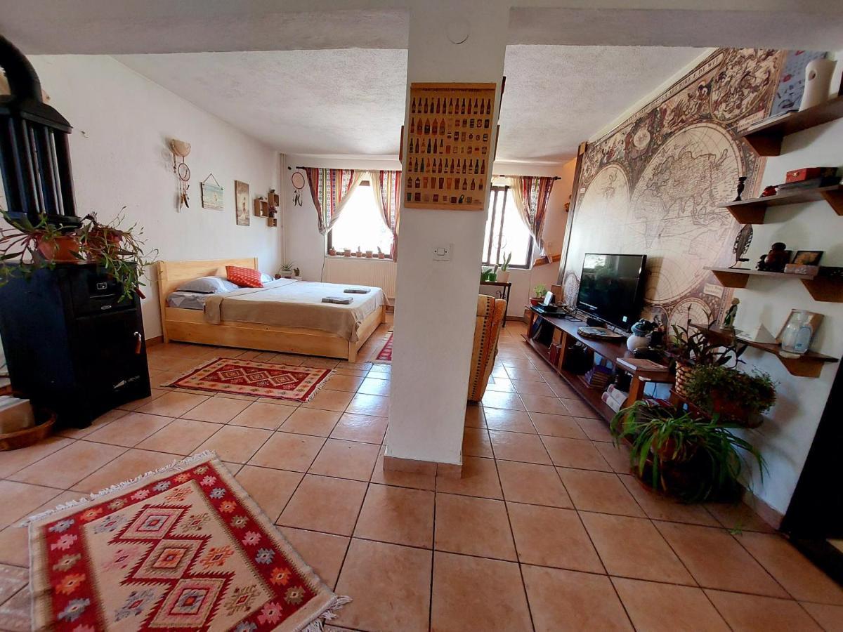 Impeccable Apartment With View In Dolna Matka Skopje Esterno foto