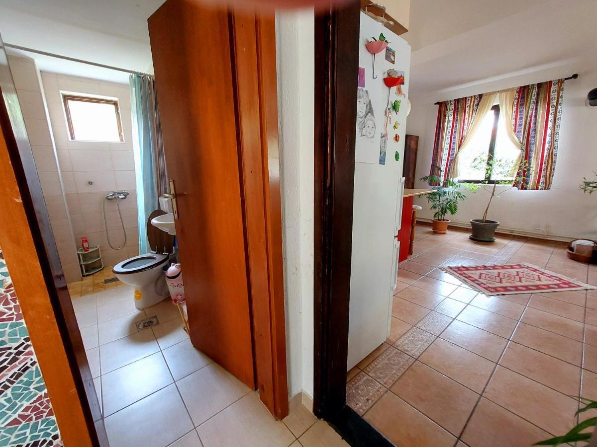 Impeccable Apartment With View In Dolna Matka Skopje Esterno foto
