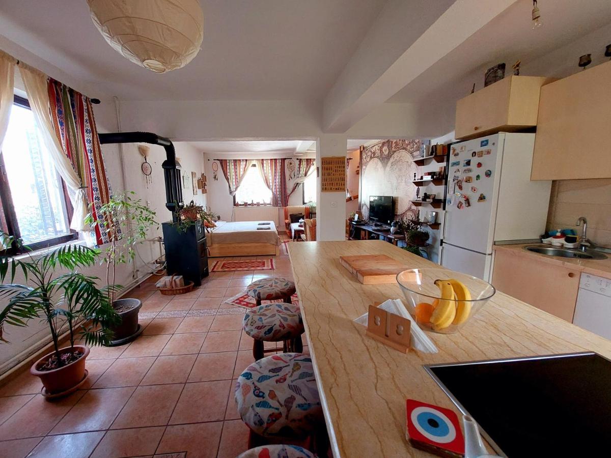 Impeccable Apartment With View In Dolna Matka Skopje Esterno foto