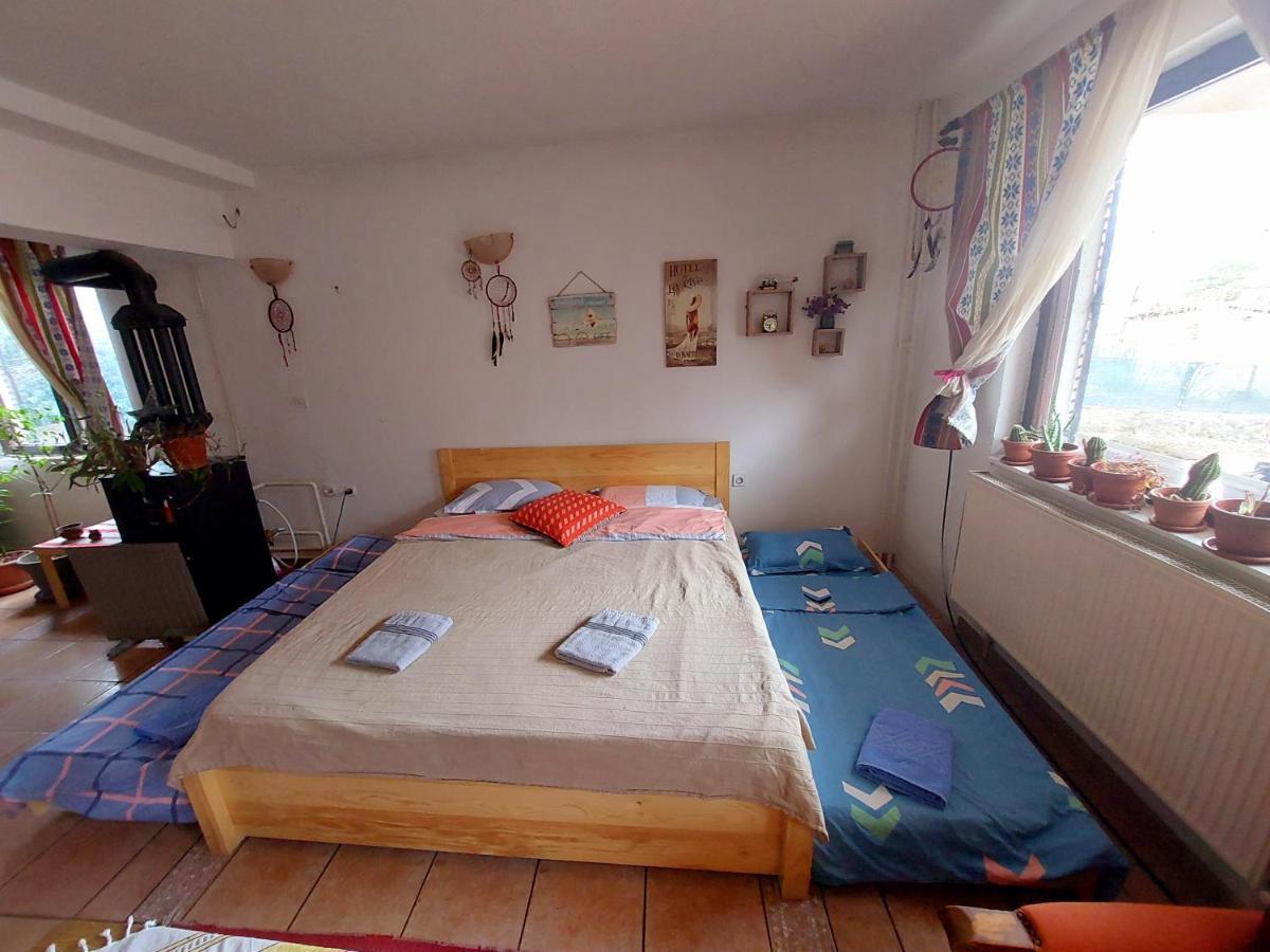 Impeccable Apartment With View In Dolna Matka Skopje Esterno foto